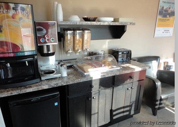 Econo Lodge Vernon Restaurante foto